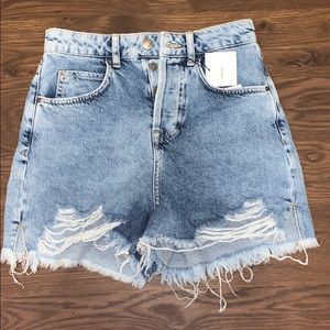 ZARA HIGH RISE DENIM SHORTS